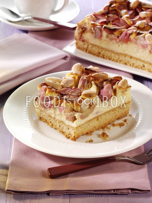 Käsekuchen mit Rhabarber 2