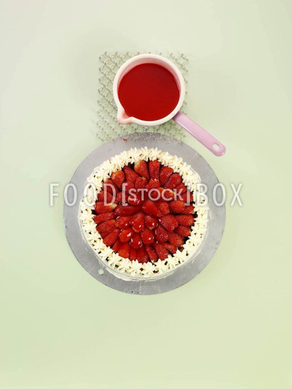 Käsetorte mit Erdbeeren Step 6