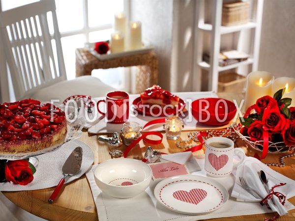 Kaffeetafel Herzen