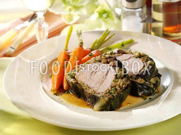 Kalbsfilets in Mangold-Champignonhülle