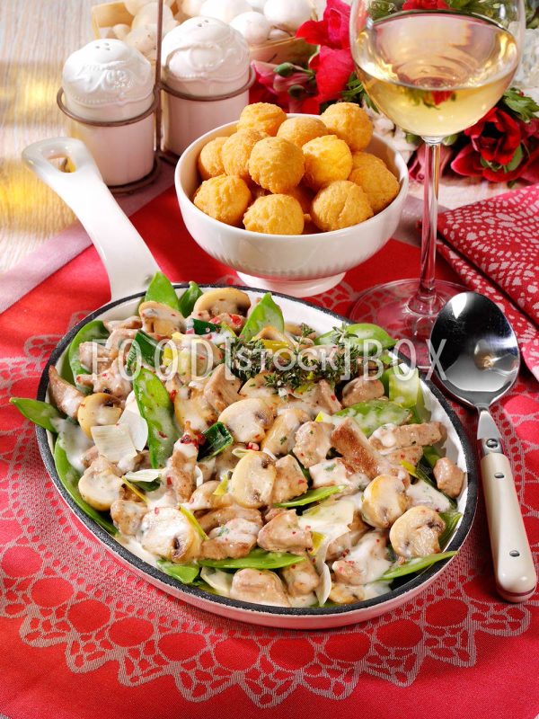 Kalbsragout mit Kartoffelbällchen