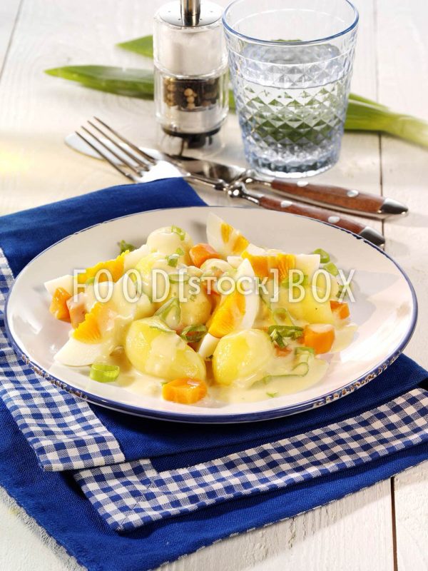 Kartoffeln auf Ei