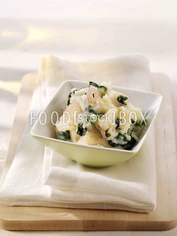 Kartoffel-Spinat-Püree mit Knoblauch