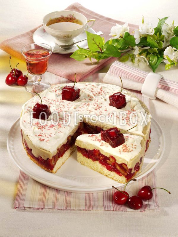 Kirsch-Bananen-Torte