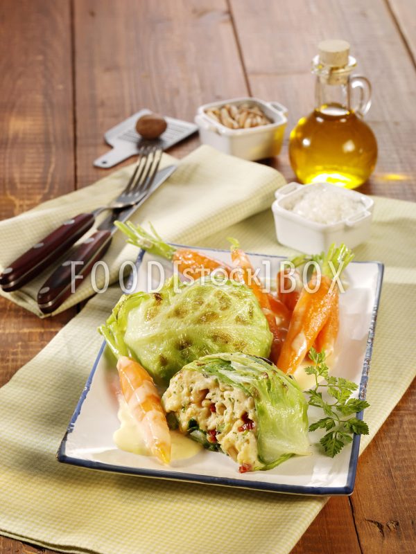 Kohlköpfchen mit Möhren