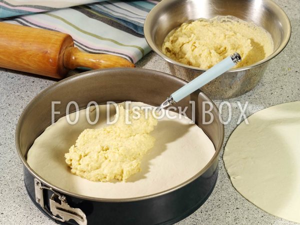 Königskuchen mit Mandelfüllung Step 3
