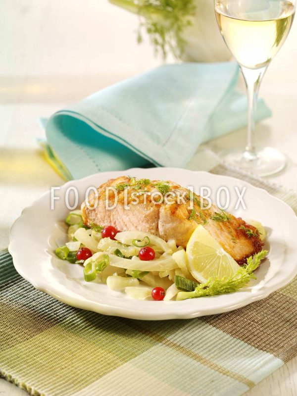 Gegrillter Lachs mit Fenchelgemüse / Sakzarm