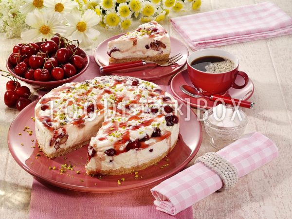 Leichte Philadelphia-Torte mit Kirschen