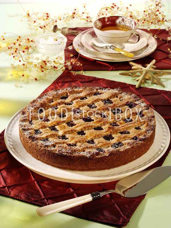 Linzer Torte mit Preiselbeeren