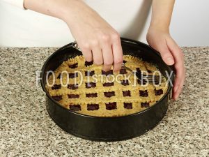 Linzer Torte mit Himbeerkonfitüre Step 8
