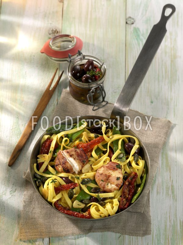 Mediterrane Pastapfanne