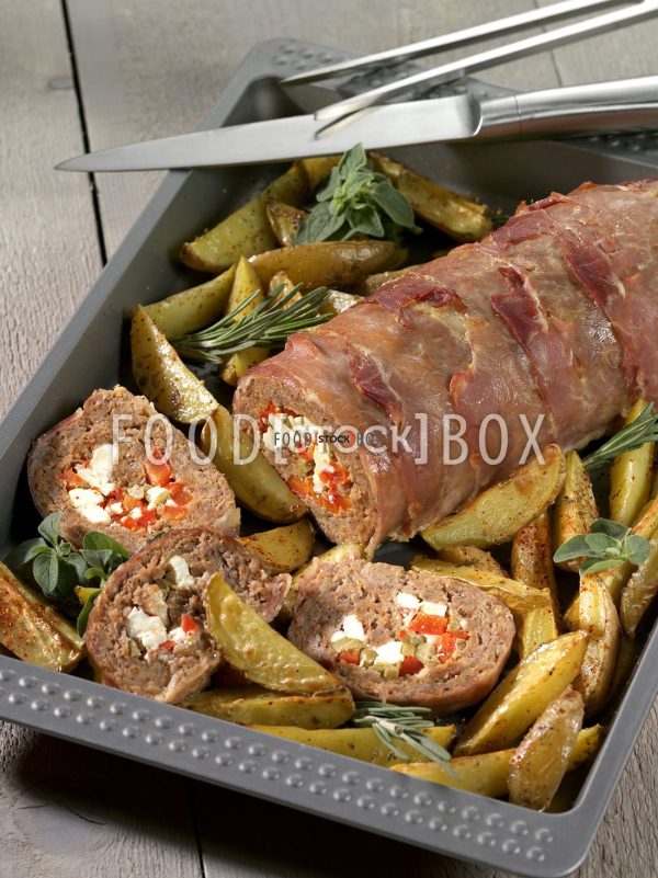 Mediterraner Hackbraten mit Oregano-Kartoffeln 2
