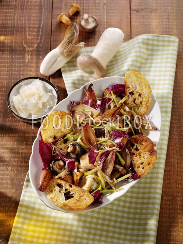 Mediterraner Pilzsalat