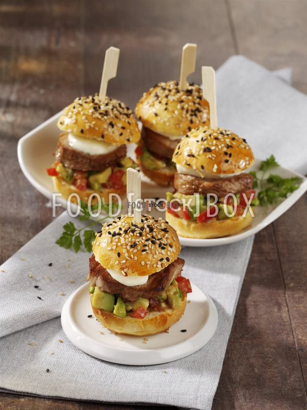 Mini-Burger mit Thunfisch und Käse