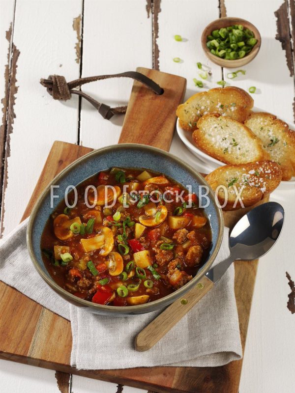 Mitternachtssuppe mit Hackfleisch