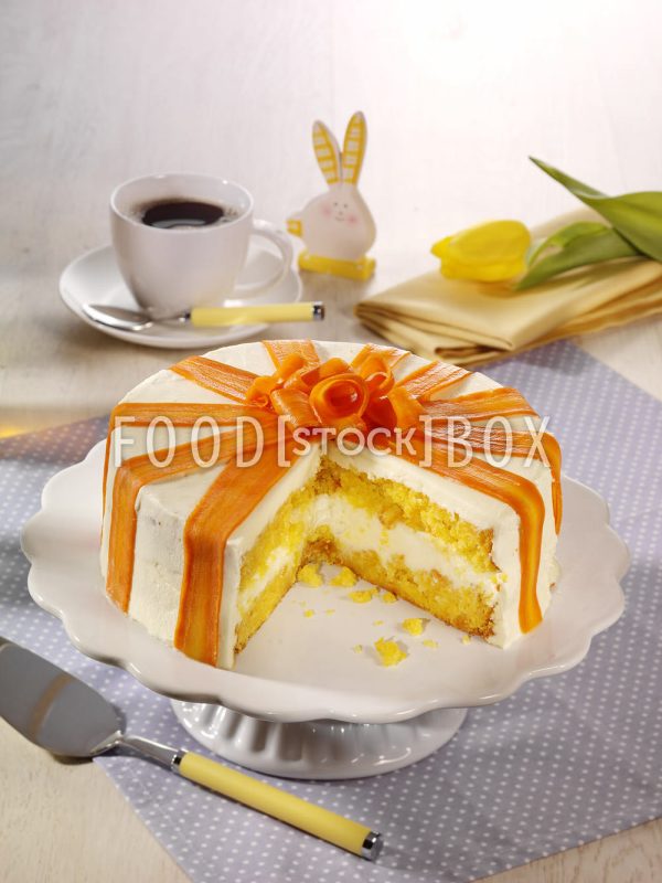 Möhren-Apfel-Torte