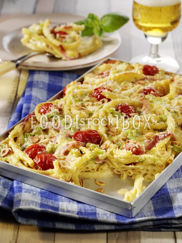 Nudelauflauf vom Blech
