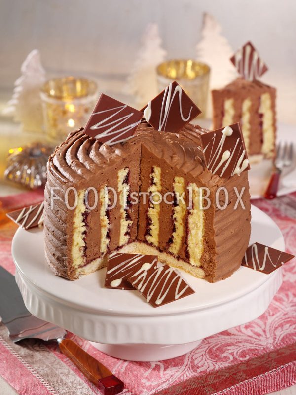 Nuss-Wickeltorte