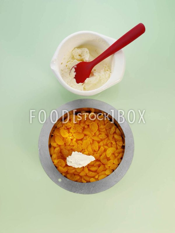 Mandarinentorte mit weißer Schokolade Step 6
