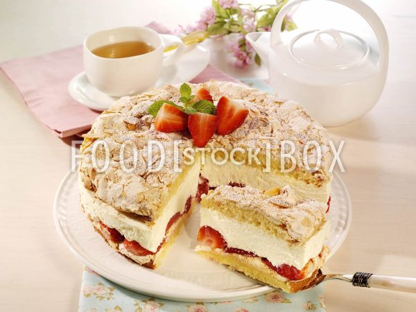 Mandel-Baiser-Torte 2