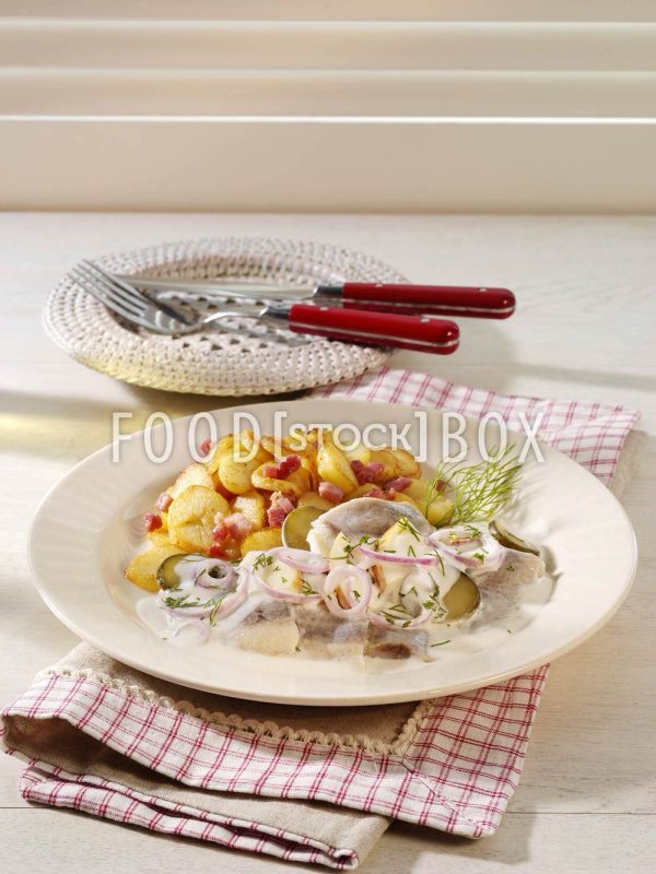 Matjes mit Bratkartoffeln