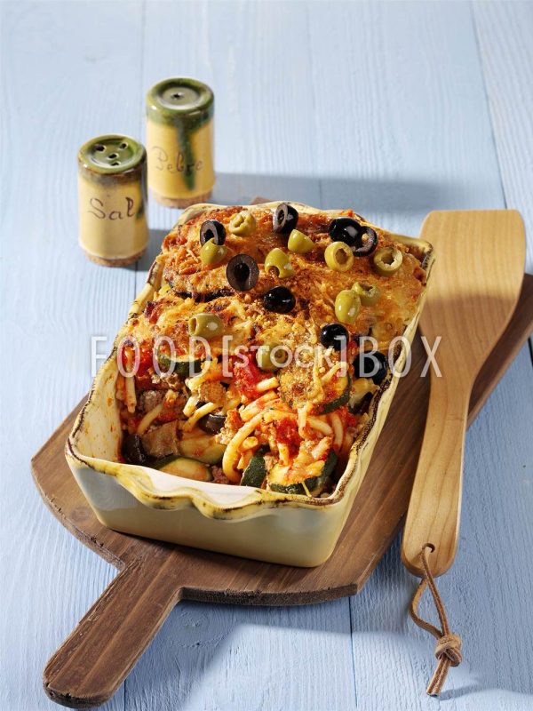 Mediterraner Nudelauflauf