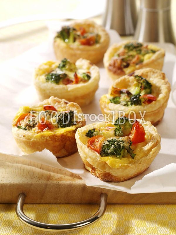 Mini-Broccoli-Quiches