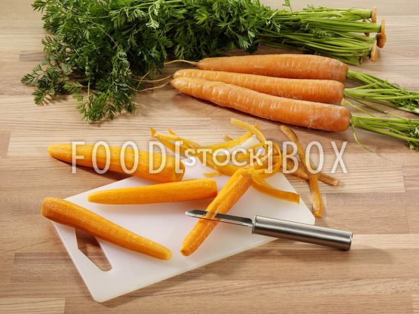 Möhrensalat mit Orangenmarmelade Step 1