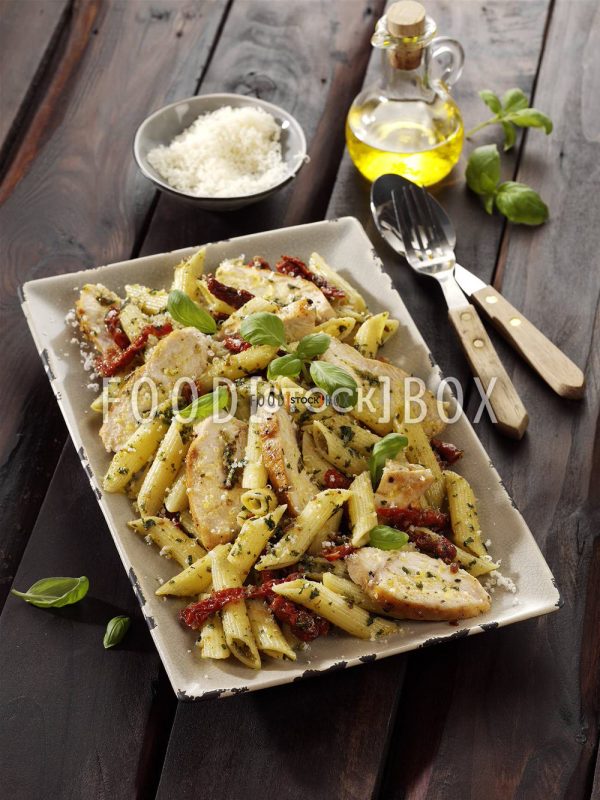 Pasta mit Pesto