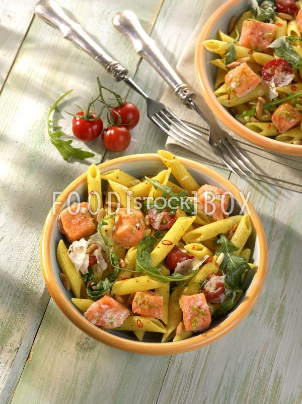 Penne mit Lachs