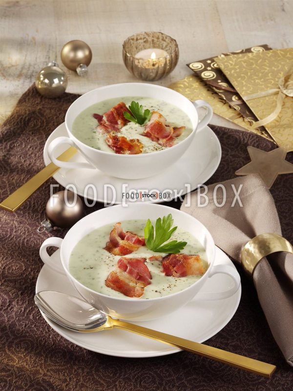 Petersilienwurzelsuppe