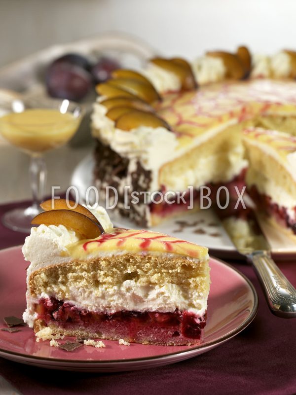 Pflaumen-Eierlikör-Torte