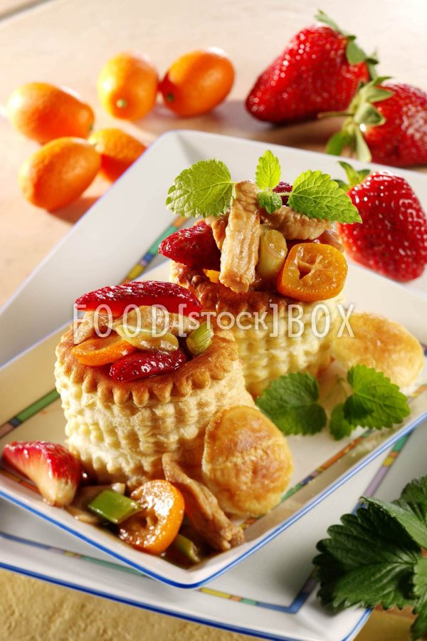 Pastetchen mit Portwein-Erdbeeren
