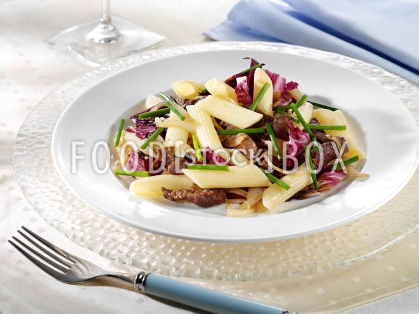 Penne mit Radicchio und Rindfleisch