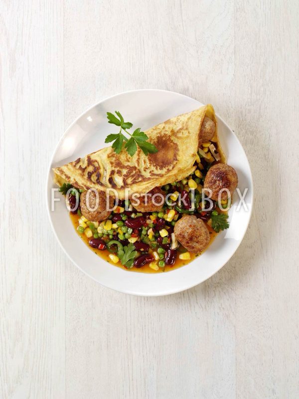 Pfannkuchen mit Hackbällchen