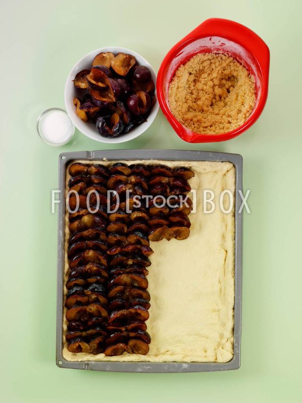 Pflaumen-Streuselkuchen Step6