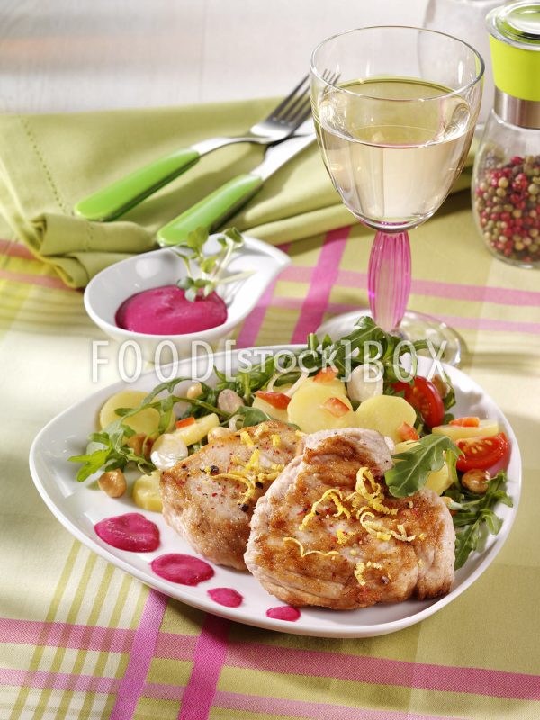 Putensteak mit Rote-Bete-Sauce