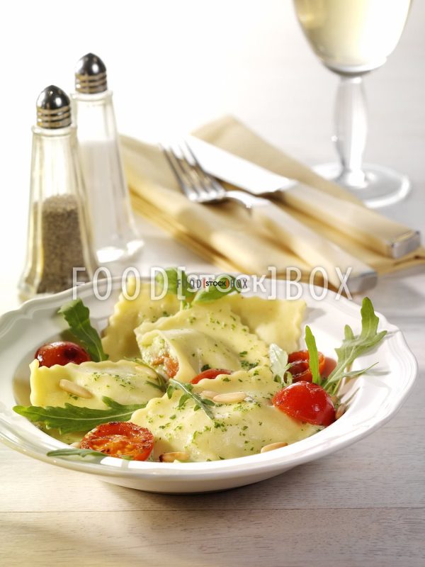 Ravioli mit Ricotta-Füllung