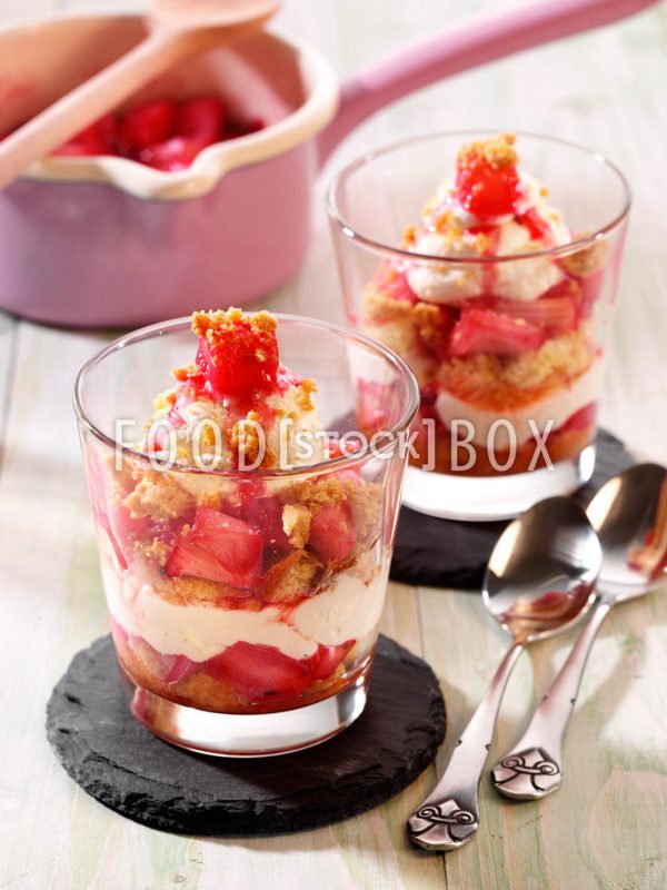 Rhabarber-Trifle