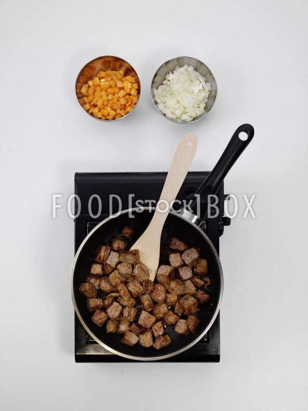Rindfleisch mit Bohnen & Kartoffelhaube aus dem Ofen  Step 3