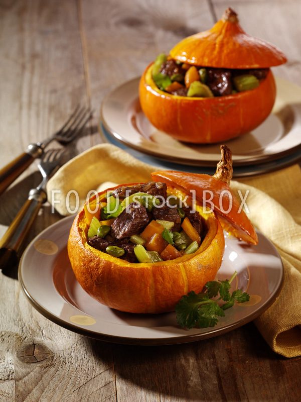 Rindfleischragout mit Kürbis und Pistazien
