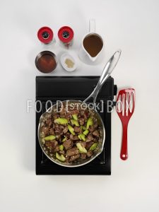 Rindfleischragout mit Kürbis und Pistazien  Step 4