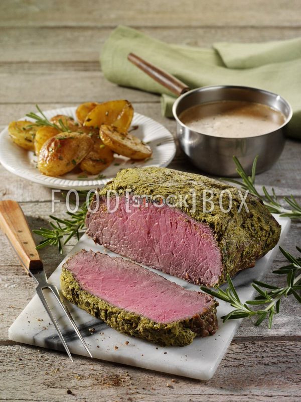 Roastbeef mit Kräuter-Senf-Kruste
