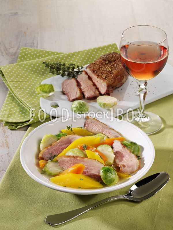 Rosenkohl-Rüben-Eintopf mit Entenbrust