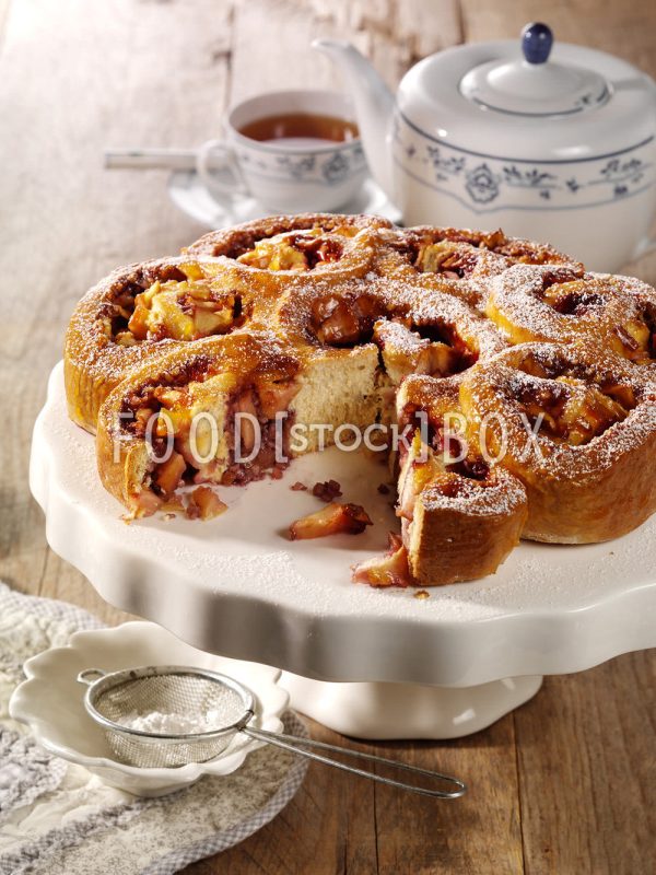 Rosenkuchen mit Apfel 2