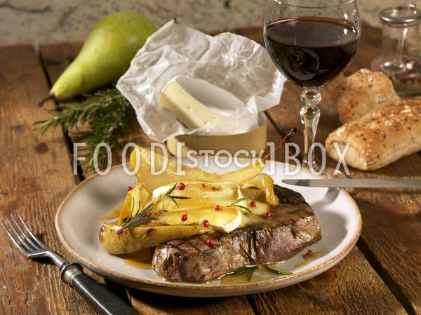 Rumpsteak mit Brie und Birne