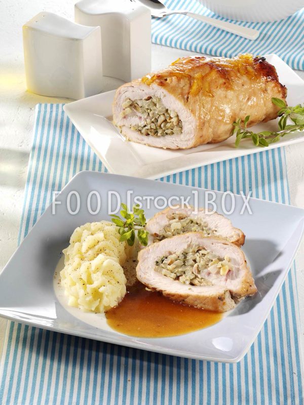 Putenrollbraten  mit Selleriepüree