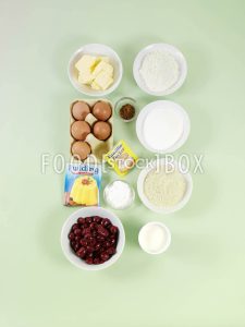 Rahmguss-Torte mit Nüssen Step 1