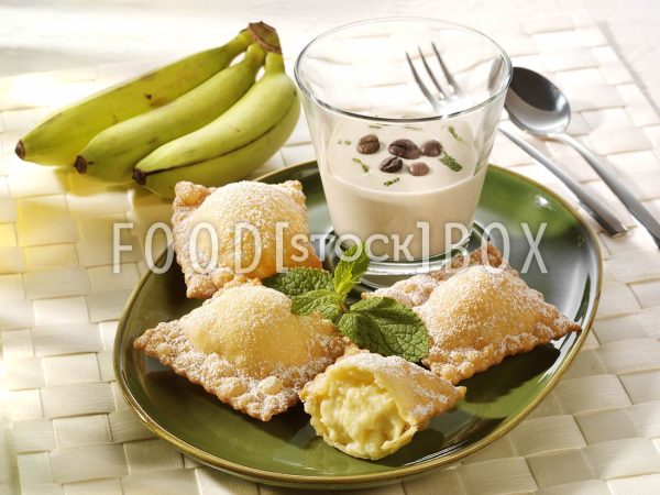Ravioli mit Bananensauce 1