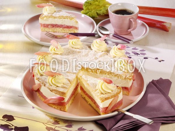 Rhabarber-Joghurt-Torte 2